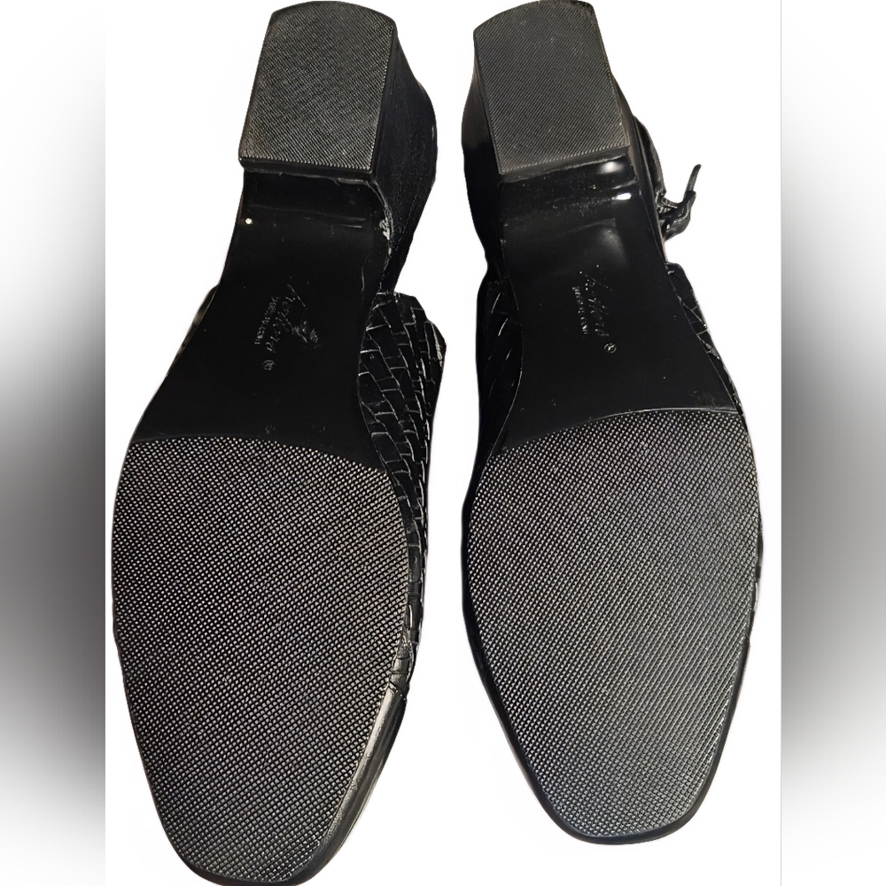 Trotters Leather  Black Dea Woven Cap Toe Adjustable Slingback Pumps 7.5 - Picture 4 of 7